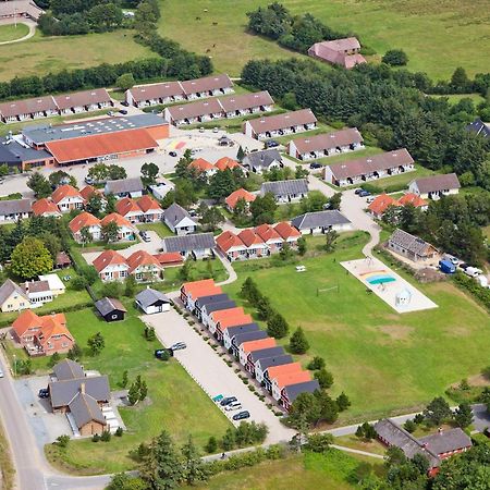 6 Person Holiday Home On A Holiday Park In Bl Vand Blåvand Kültér fotó
