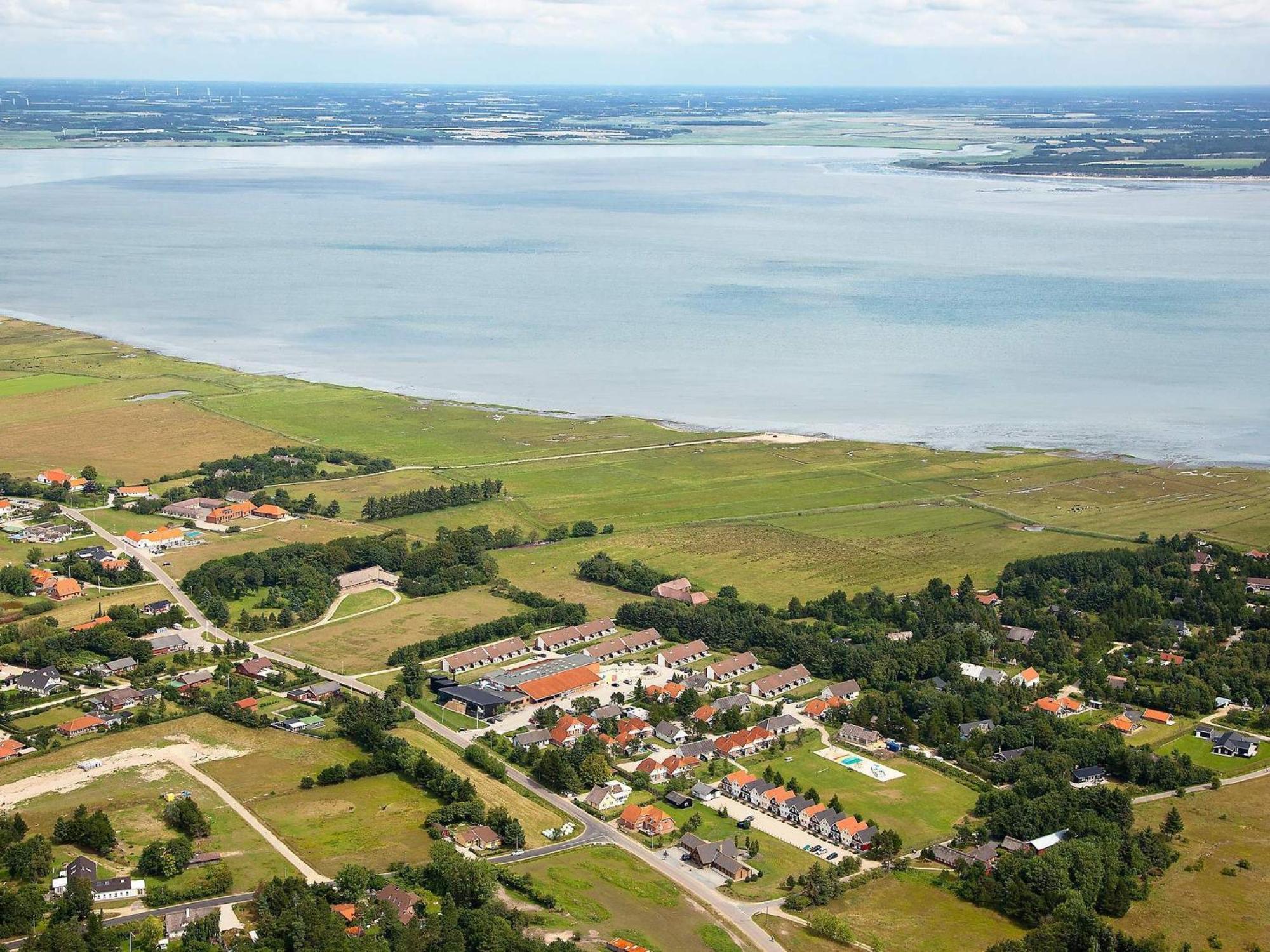 6 Person Holiday Home On A Holiday Park In Bl Vand Blåvand Kültér fotó