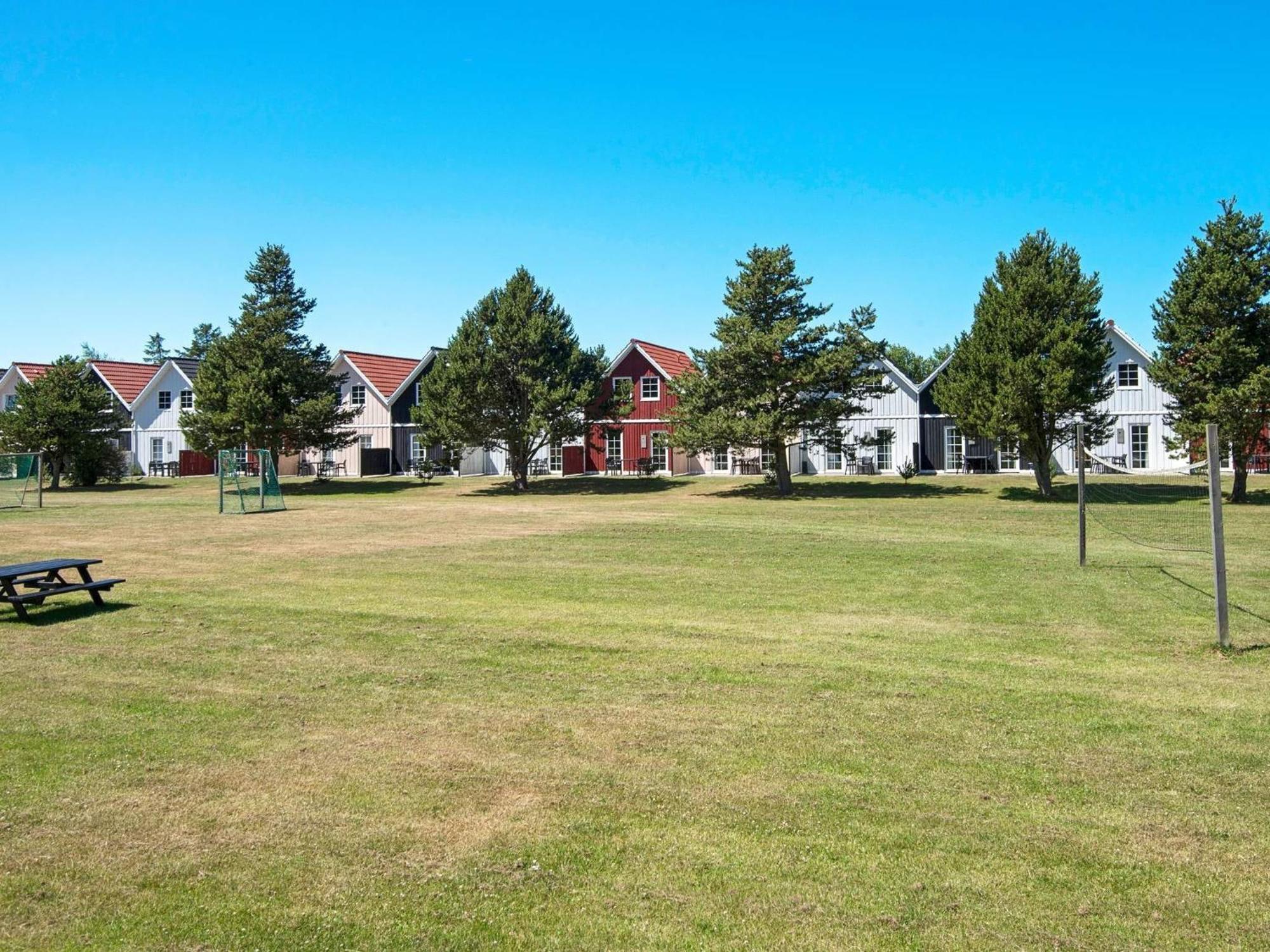 6 Person Holiday Home On A Holiday Park In Bl Vand Blåvand Kültér fotó